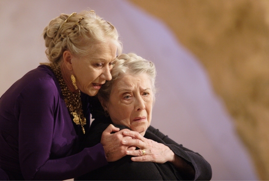 Photo Flash: National Theatre Of London's PHEDRE Opens 6/11, Steppenwolf To Screen Performance 7/13 Image