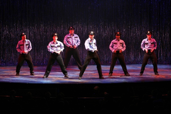 Photo Flash: THE FULL MONTY At Paper Mill Playhouse Image
