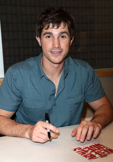 Photo Coverage: The Cast Of WEST SIDE STORY Celebrates CD Release At Barnes And Noble Lincoln Triangle Image