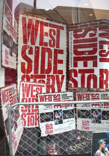 Photo Coverage: WEST SIDE STORY In Performance at Barnes and Noble Lincoln Triangle Image