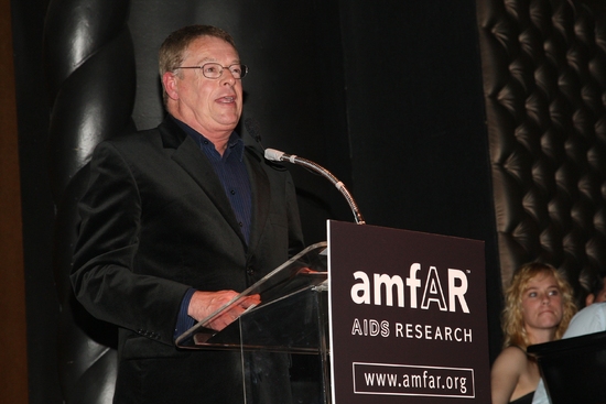 Photo Coverage: amfAR's 10th Annual Honoring with Pride Gala Image