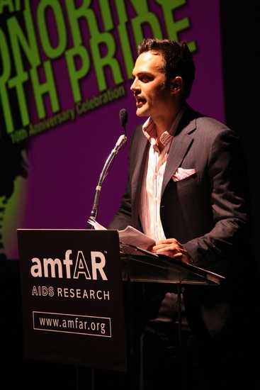 Photo Coverage: amfAR's 10th Annual Honoring with Pride Gala 