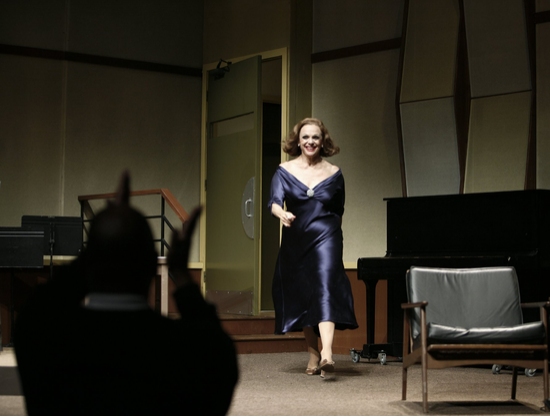 Photo Exclusive: 'LOOPED' At Arena Stage - Curtain Call Image