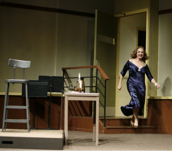 Photo Exclusive: 'LOOPED' At Arena Stage - Curtain Call Image