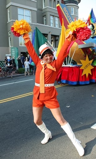 Photo Coverage: 'Looped' Star Valerie Harper At Capital Pride Parade Image