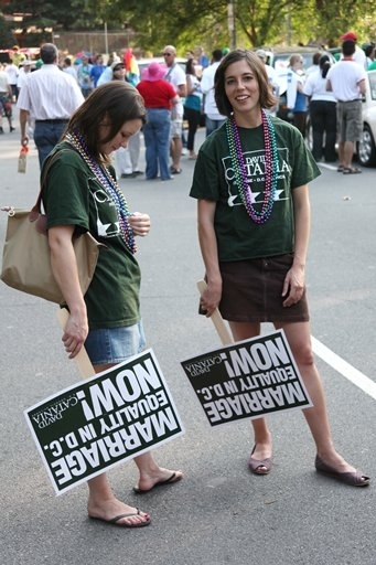 Photo Coverage: 'Looped' Star Valerie Harper At Capital Pride Parade Image