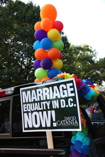 Photo Coverage: 'Looped' Star Valerie Harper At Capital Pride Parade Image