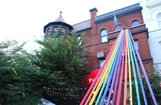 Photo Coverage: 'Looped' Star Valerie Harper At Capital Pride Parade Image