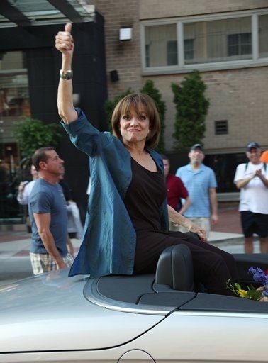 Photo Coverage: 'Looped' Star Valerie Harper At Capital Pride Parade Image