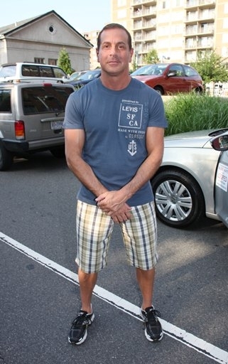 Photo Coverage: 'Looped' Star Valerie Harper At Capital Pride Parade Image