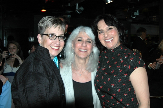 Marcia Milgrom Dodge, Jamie deRoy and Loni Ackerman Photo