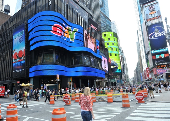 Photo Coverage: Mario Cantone Hosts eBay's 'LET'S MAKE A DAILY DEAL' 