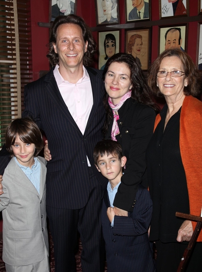 Photo Coverage: THE PHILANTHROPIST Star Steven Weber Joins Sardi's Wall Of Fame Image