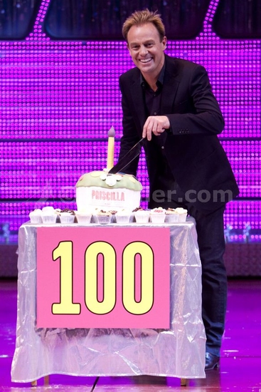 Photo Flash: PRISCILLA QUEEN OF THE DESERT Celebrates 100th Performance Image