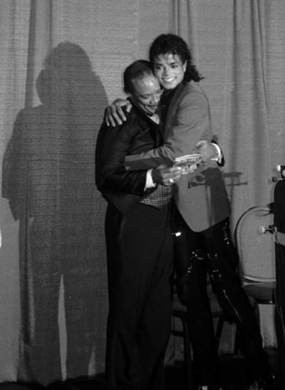 Michael Jackson with Quincy Jones 1988

 Photo