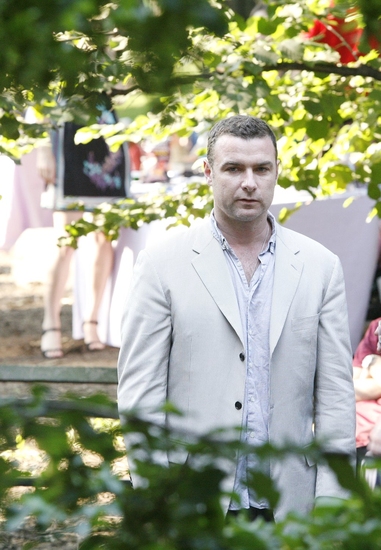 Photo Coverage: Shakespeare in The Park's TWELFTH NIGHT - Arrivals Part 2 Image