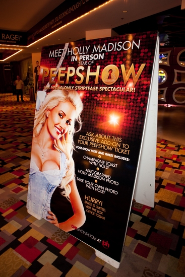 Holly Madison and Shoshana Bean debut in PEEPSHOW in the CHI Theater at Planet Hollyw Photo