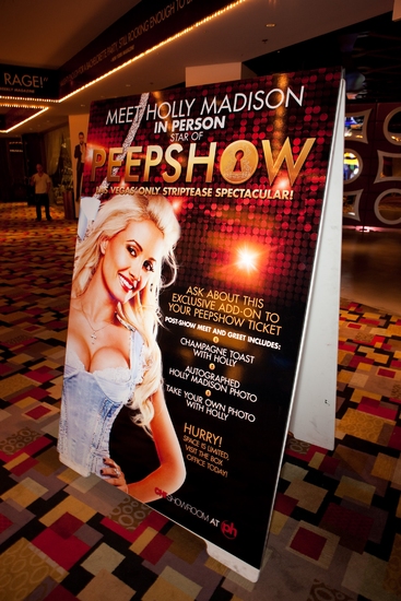 Photo Coverage: Shoshana Bean And Holly Madison Join Jerry Mitchell's Las Vegas PEEPSHOW Image