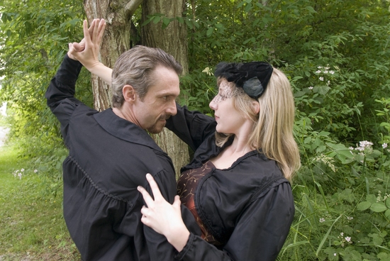 Photo Flash: Free Wooden O SHAKESPEARE IN THE PARKS Plays 7/9-8/2 Image
