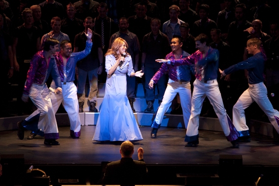 Photo Flash: Jennifer Holliday Sings With The Gay Men's Chorus of Los Angeles Image