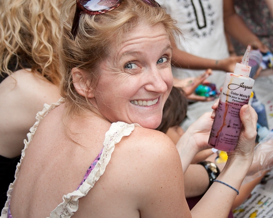 Photo Coverage: HAIR Cast Joins 'Broadway Kids Care' To Tie-Dye For Charity Image