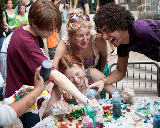 Photo Coverage: HAIR Cast Joins 'Broadway Kids Care' To Tie-Dye For Charity Image