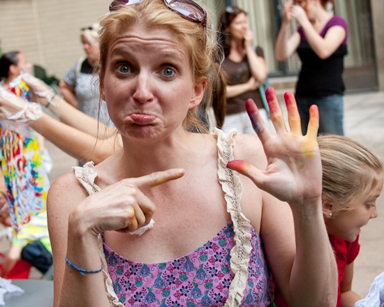 Photo Coverage: HAIR Cast Joins 'Broadway Kids Care' To Tie-Dye For Charity Image