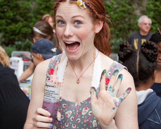 Photo Coverage: HAIR Cast Joins 'Broadway Kids Care' To Tie-Dye For Charity Image