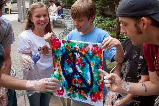 Photo Coverage: HAIR Cast Joins 'Broadway Kids Care' To Tie-Dye For Charity Image