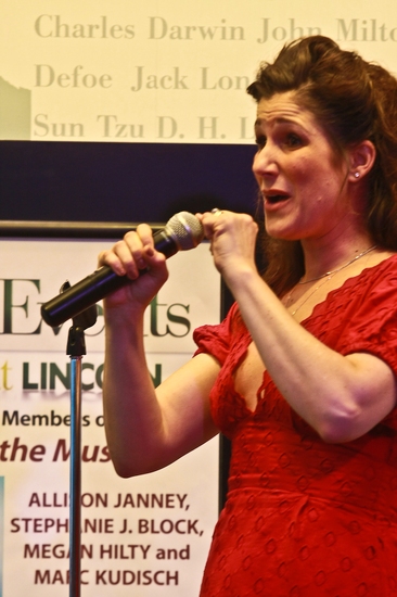 Photo Coverage: 9 To 5's Stephanie J. Block Sings And Signs At Barnes And Noble Image