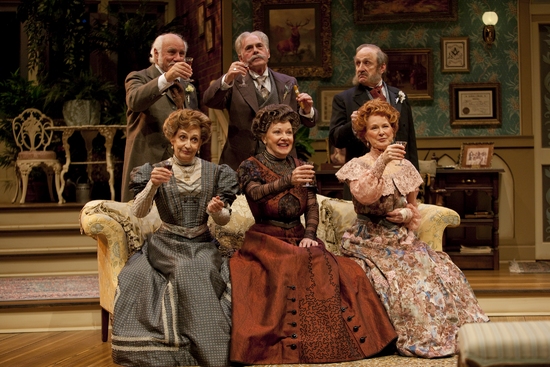 Photo Flash: WHEN WE ARE MARRIED Reunites Three Generations Of Guthrie Actors 7/10 Thru 8/30 Image