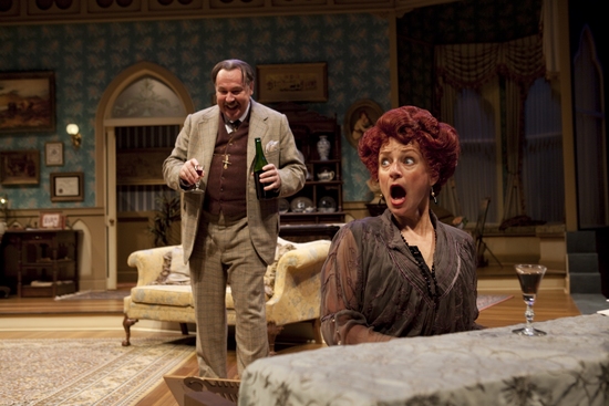 Photo Flash: WHEN WE ARE MARRIED Reunites Three Generations Of Guthrie Actors 7/10 Thru 8/30 