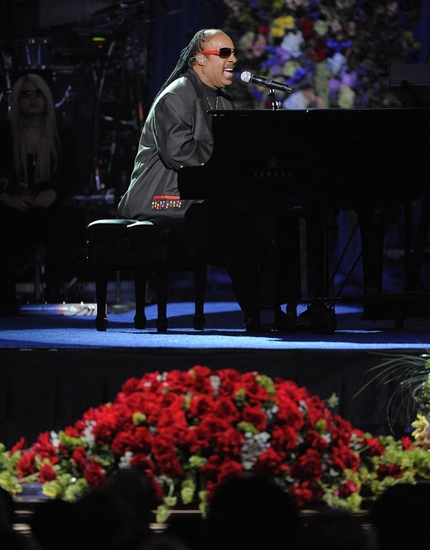 Photo Coverage: The Michael Jackson Public Memorial Service Image