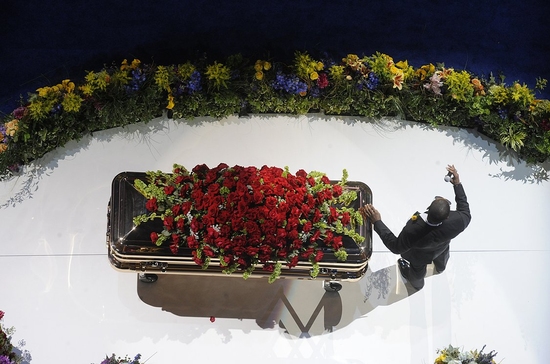 Photo Coverage: The Michael Jackson Public Memorial Service Image