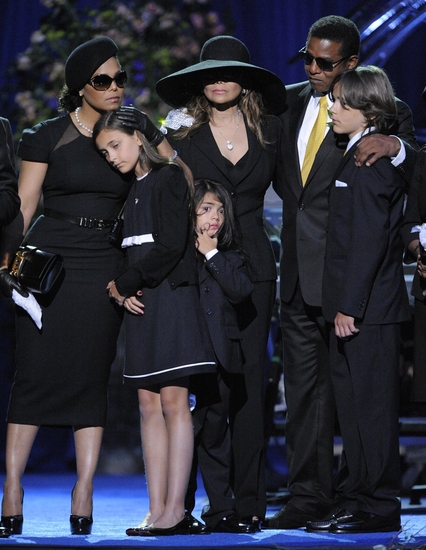 Photo Coverage: The Michael Jackson Public Memorial Service Image
