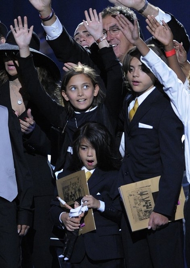 Photo Coverage: The Michael Jackson Public Memorial Service 