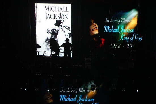 Photo Coverage: The Michael Jackson Public Memorial Service Image