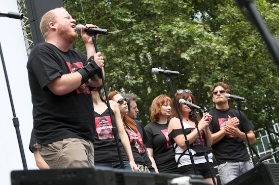 Photo Coverage: '106.7 Lite Fm Presents BROADWAY IN BRYANT PARK 2009' Begins Performances! Image