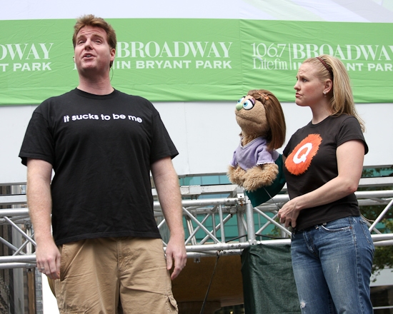 Photo Coverage: '106.7 Lite Fm Presents BROADWAY IN BRYANT PARK 2009' Begins Performances! Image