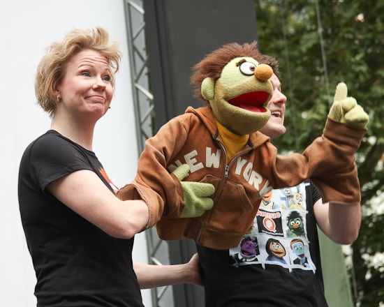 Photo Coverage: '106.7 Lite Fm Presents BROADWAY IN BRYANT PARK 2009' Begins Performances! Image
