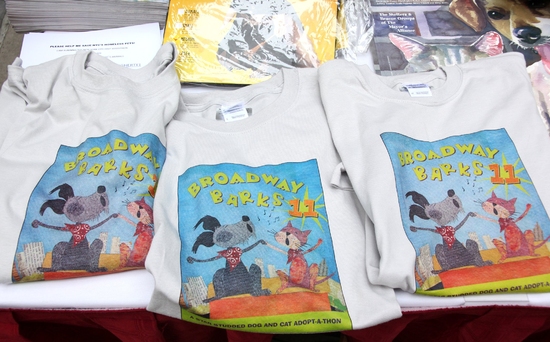 Photo Coverage: 'BROADWAY BARKS 11' In Shubert Alley Image