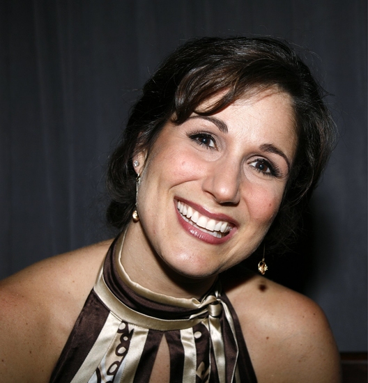 Photo Coverage: 9 TO 5's Stephanie J. Block Returns To Birdland To Celebrate Her CD 'This Place I Know' 