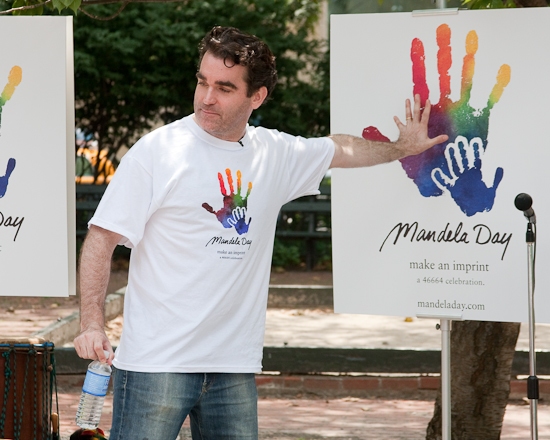 Photo Coverage: SHREK Star Brian d'Arcy James Visits 'MANDELA DAY' In Washington Square Park Image