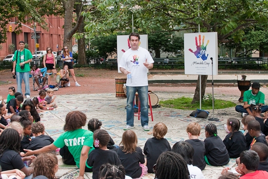 Photo Coverage: SHREK Star Brian d'Arcy James Visits 'MANDELA DAY' In Washington Square Park Image