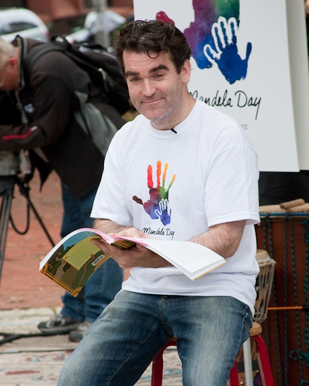 Photo Coverage: SHREK Star Brian d'Arcy James Visits 'MANDELA DAY' In Washington Square Park Image