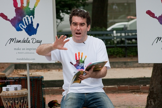 Photo Coverage: SHREK Star Brian d'Arcy James Visits 'MANDELA DAY' In Washington Square Park Image