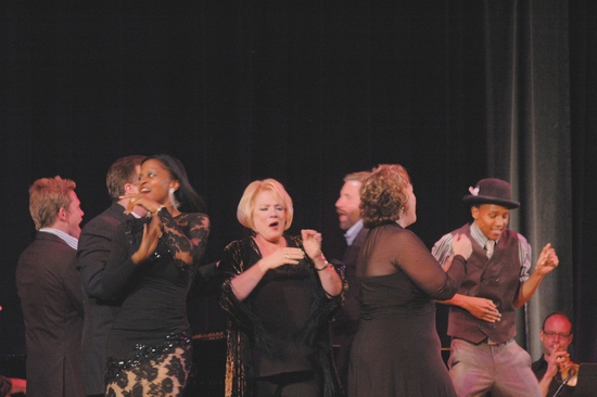 Photo Coverage: Town Hall Presents 'BROADWAY WINNERS' Image