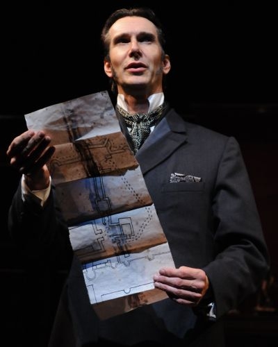 Photo Flash: THE CRUCIFER OF BLOOD At The Alley Theatre Image