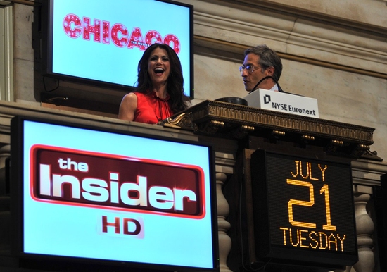 Photo Coverage: CHICAGO's Samantha Harris Rings The Opening Bell Of The New York Stock Exchange Image