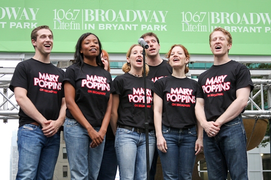 Photo Coverage: WICKED, 'ROCK', 'POPPINS' And VANITIES Perform At 'BROADWAY IN BRYANT PARK' Image